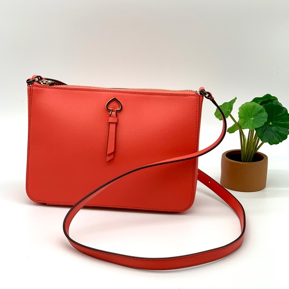 Kate Spade Medium Crossbody - Picture 2 of 13